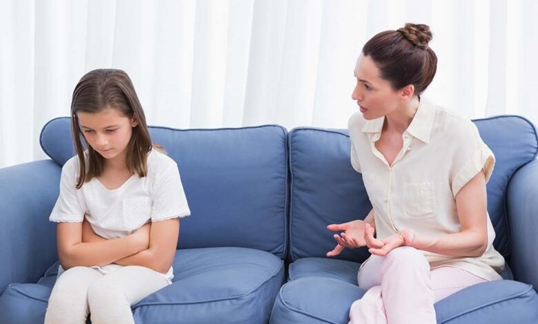 بررسی دلایل سقوط والدین