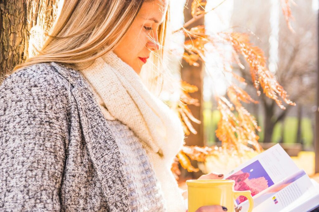 چگونه با تمرکز بر لحظه حال، ارتعاشات مثبت را افزایش دهیم؟