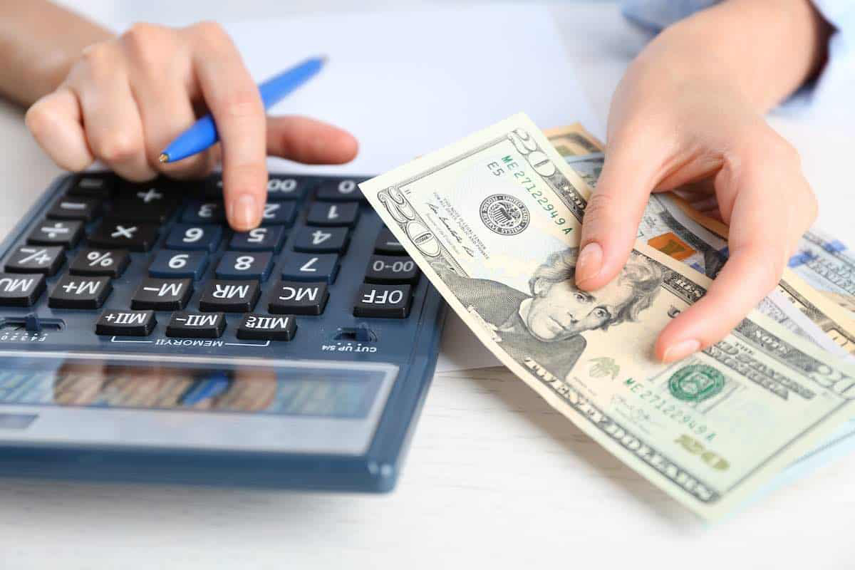 چرا ناخودآگاهِ ما از ثروتمند شدن می‌ترسد؟