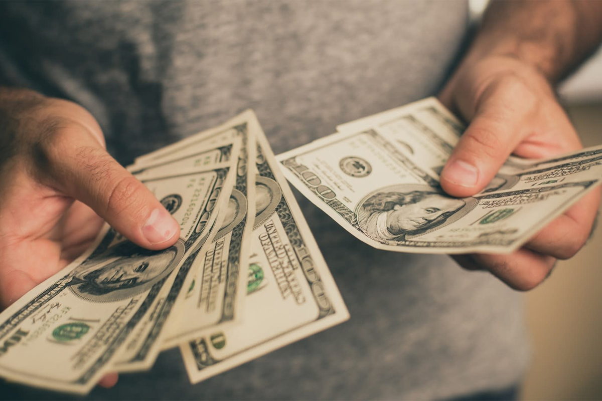 چرا برخی با تلاش کمتر، پول بیشتری می‌سازند